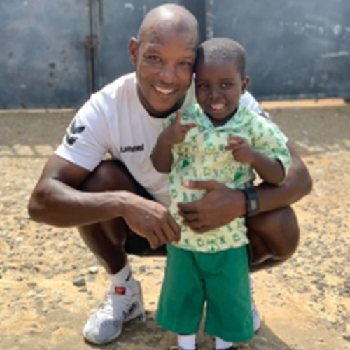 Teams_0000s_0006_titus-225x300